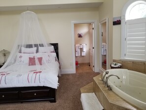 Free WiFi, bed sheets - Riverview B&B (Leeds and the Thousand Islands)