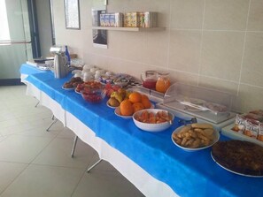 Breakfast buffet - Hotel Celeste (Pachino)