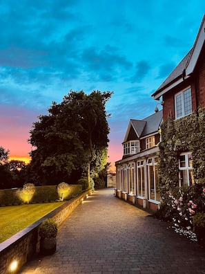 Overnatningsstedets facade