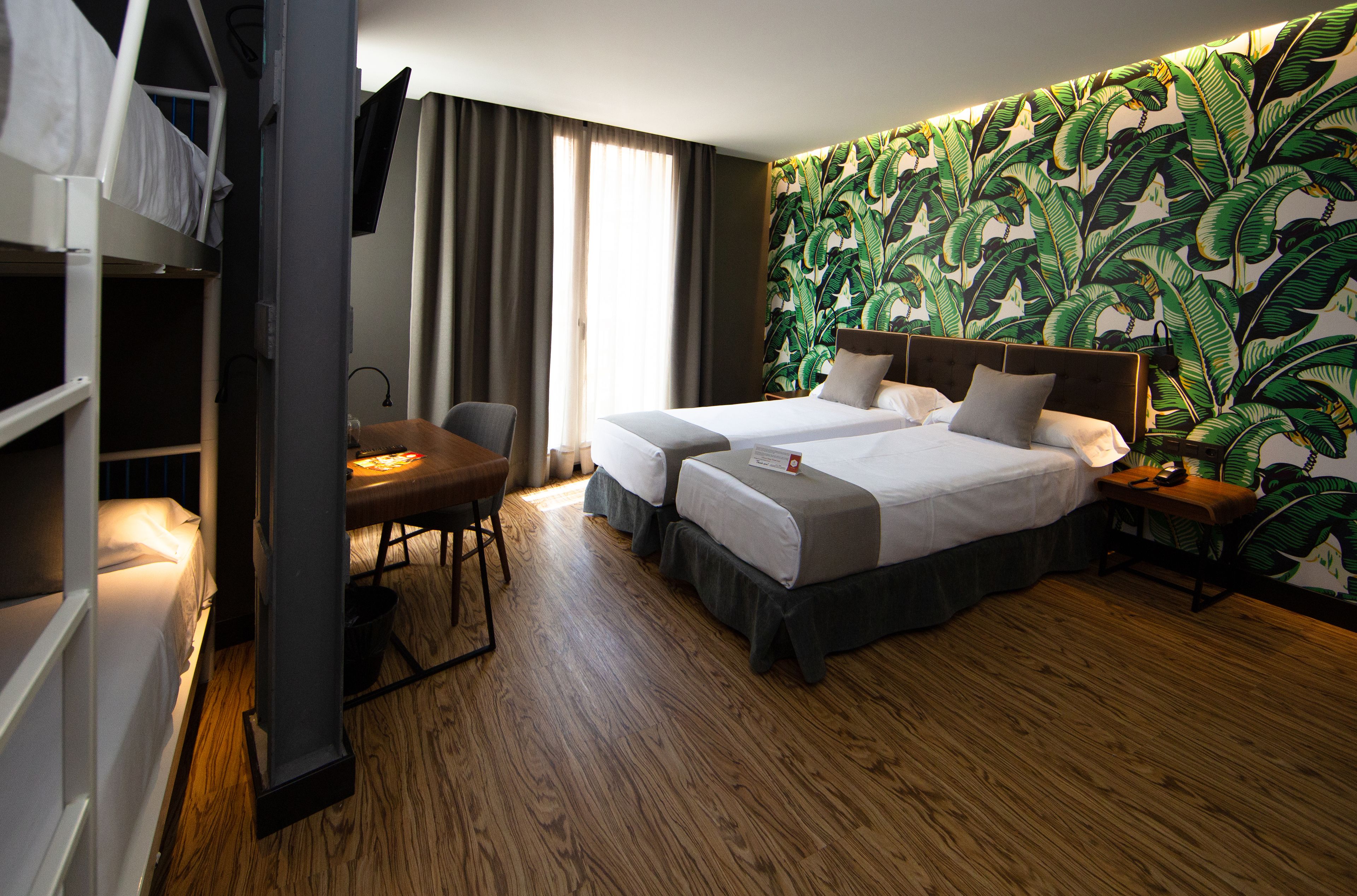 1 bedroom, premium bedding, in-room safe, desk