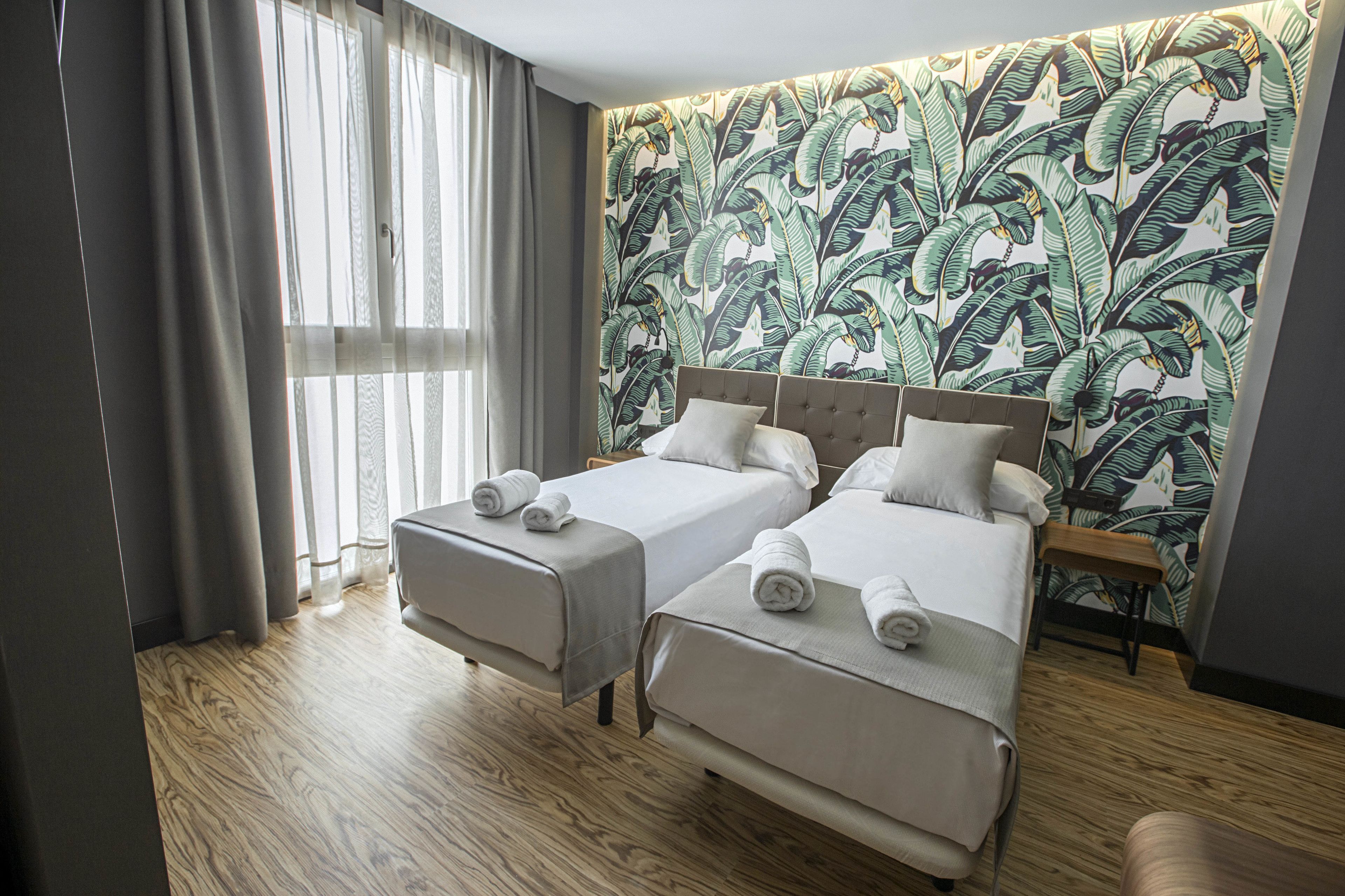 1 bedroom, premium bedding, in-room safe, desk