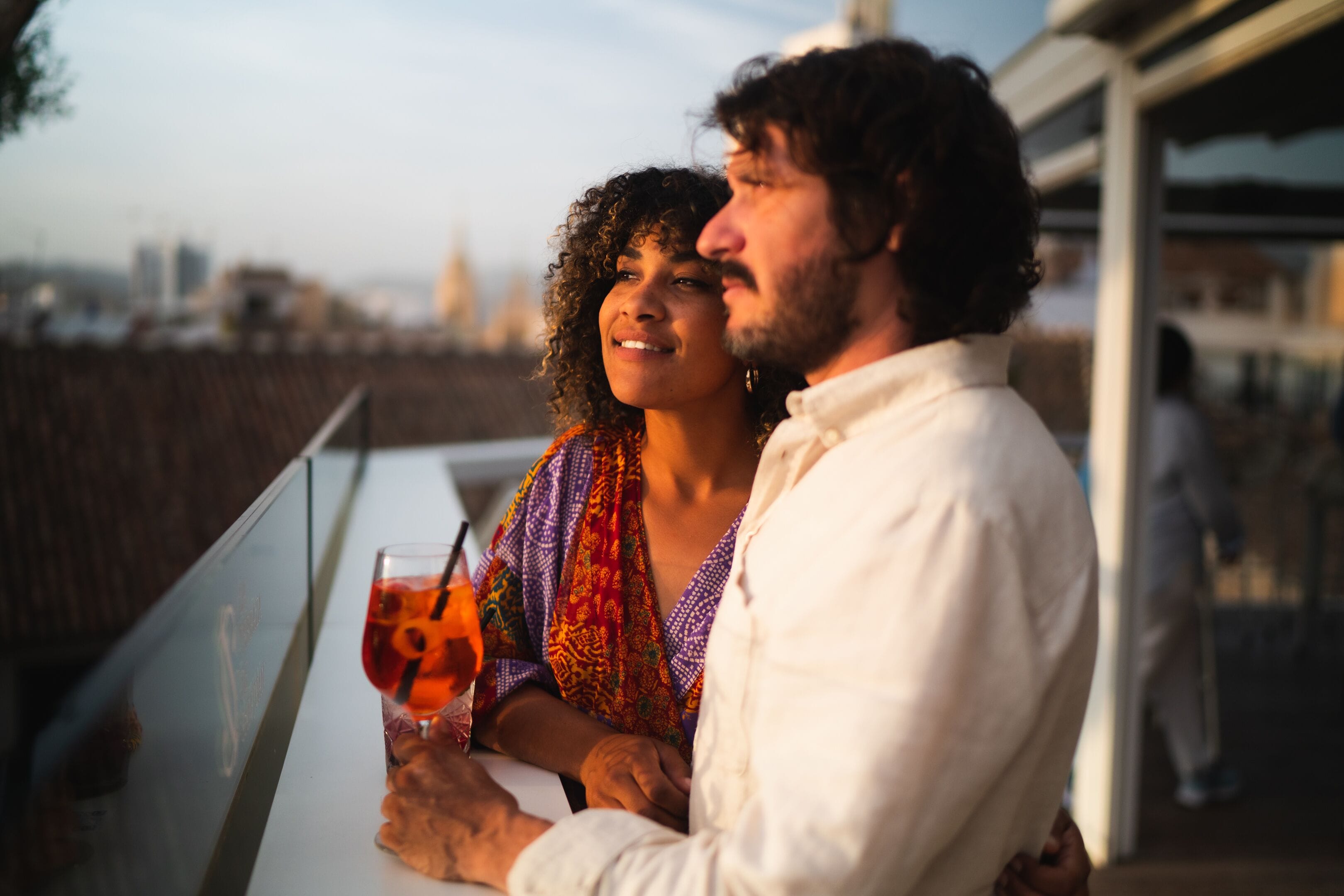 2 bars/lounges, rooftop bar