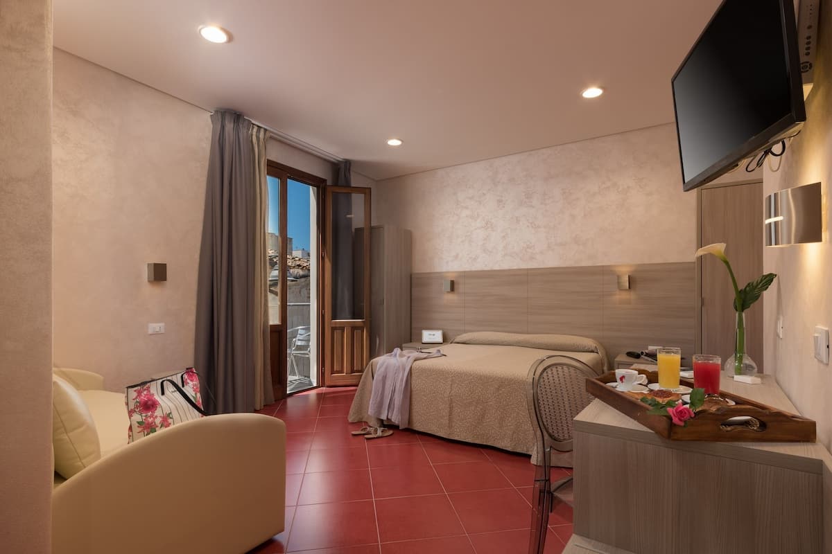 Family Room, Ground Floor