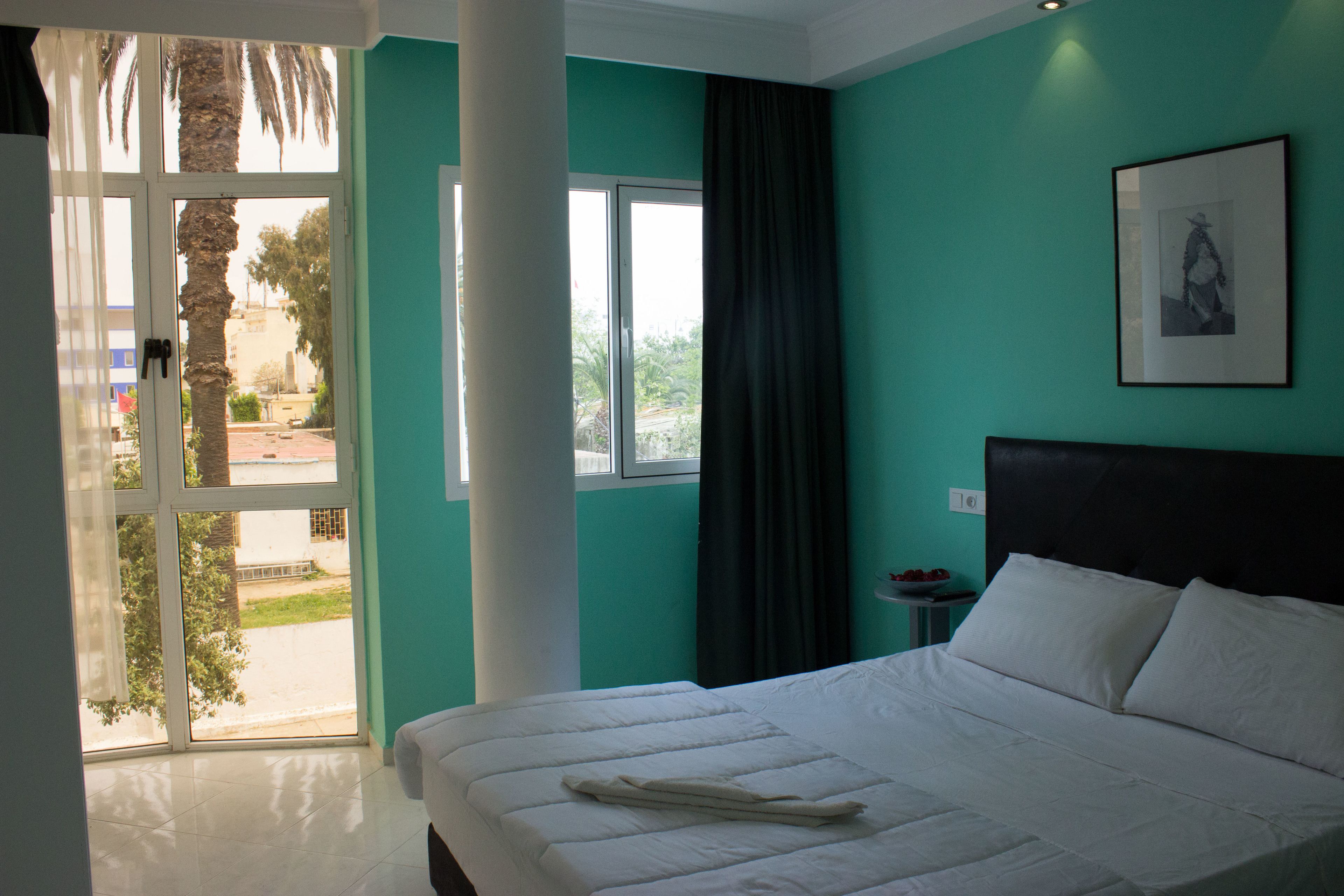 Desk, blackout drapes, free WiFi, bed sheets