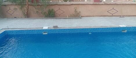 Infinitypool