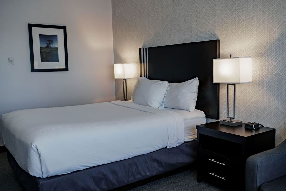 Literie de qualité, bureau, espace de travail pour ordinateurs portables