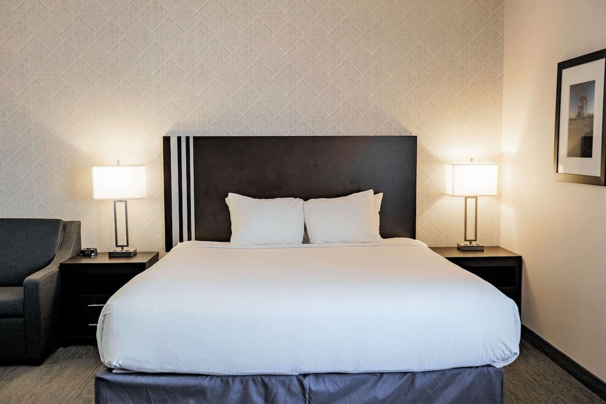 Ropa de cama de alta calidad y escritorio