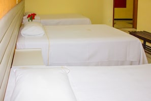 Minibar, free WiFi, bed sheets, wheelchair access - Hotel Meri (Conselheiro Lafaiete)