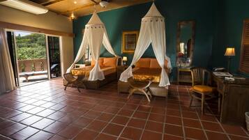 Premium bedding, in-room safe, desk, iron/ironing board