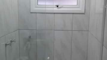 Room | Bathroom shower