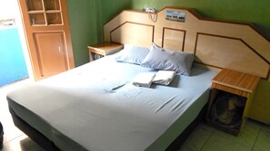 Minibar, free WiFi - Wg Plaza Hotel Econômico (São Paulo)