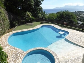Piscina all'aperto