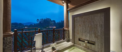 Luxury Double Room | Premium bedding, minibar, individually decorated, free WiFi