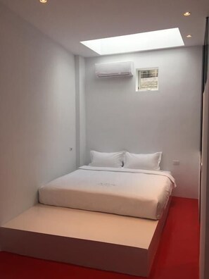 Standard Double Room | Desk, blackout drapes, free WiFi - Azul Hostel (Hengchun)