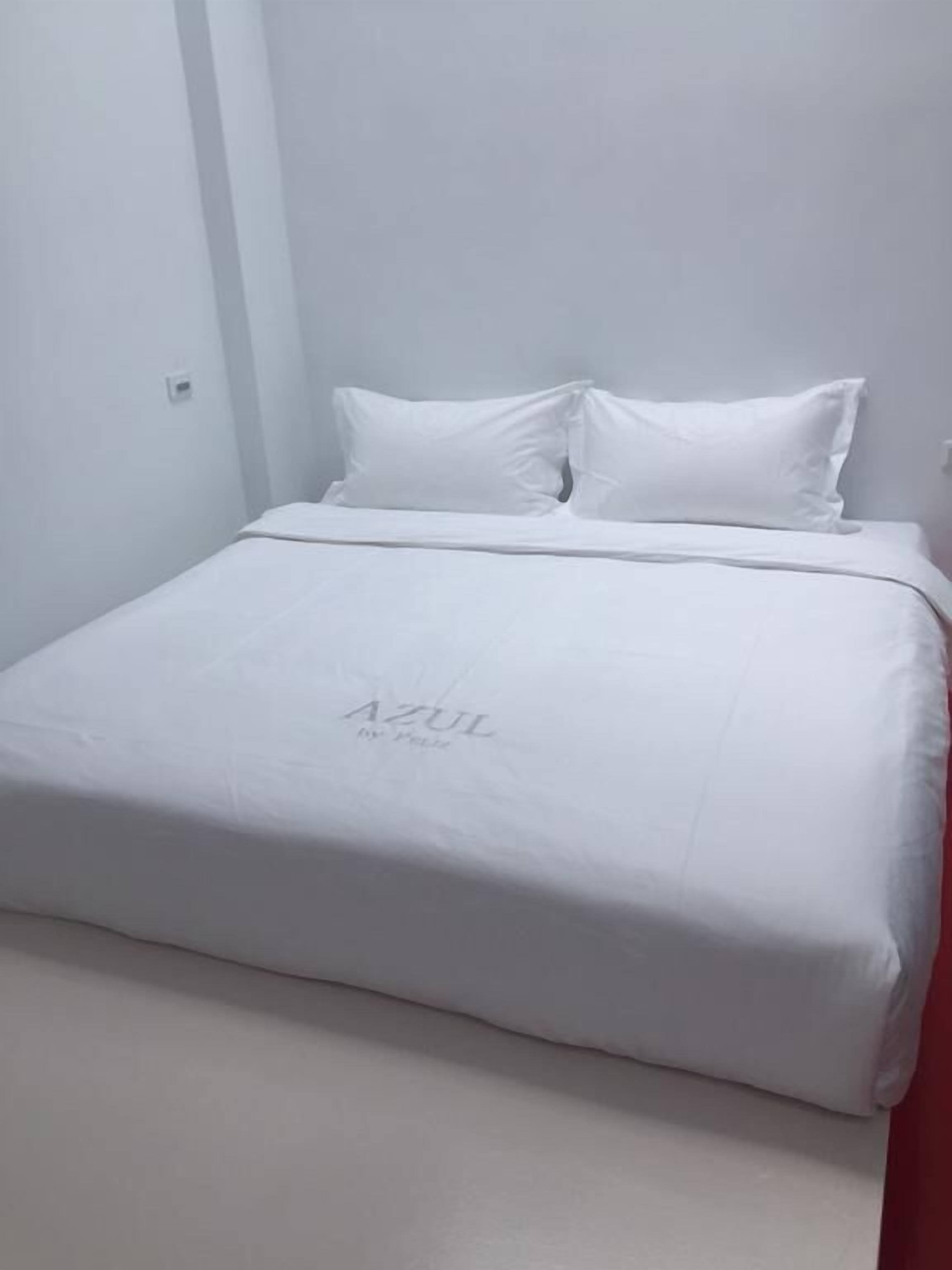 Standard Double Room | Desk, blackout drapes, free WiFi