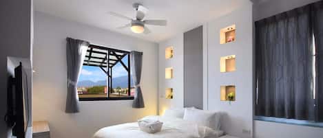 雙人房 | 高級寢具、書桌、遮光布/窗簾、免費無線上網