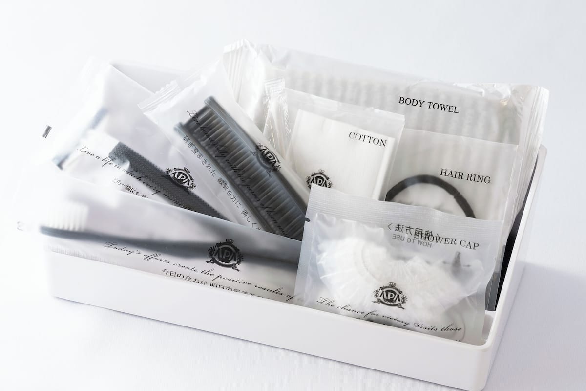 羽絨被、書桌、免費無線上網、床單