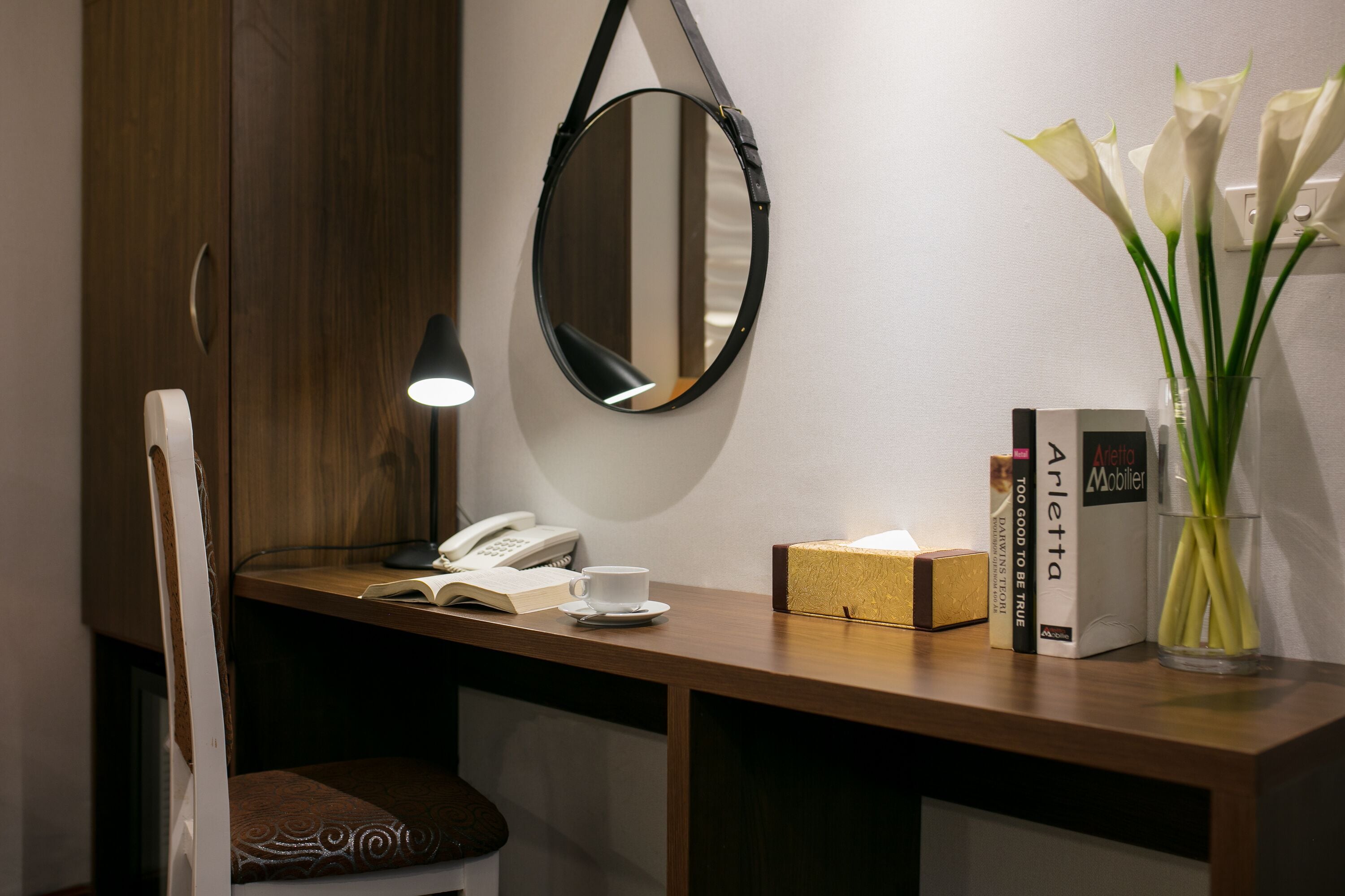 deluxe double or twin room | coffee and/or coffee maker