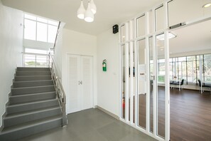 Staircase - J-House Phetchaburi (Phetchaburi)