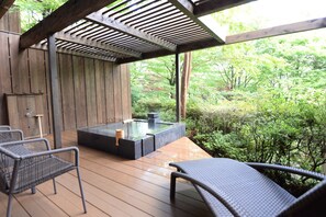 Japanese/Western Style Room MICHI/IWAO, Garden Deck, Outdoor Bath | Balcony