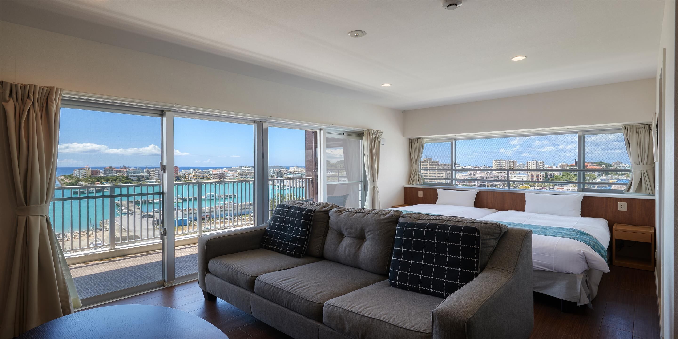 Superior Twin Room, Non Smoking, Harbour View | Individually furnished, blackout curtains, iron/ironing board, free WiFi