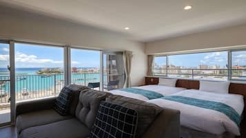 Ameublement personnalisé, rideaux occultants, fer et planche à repasser