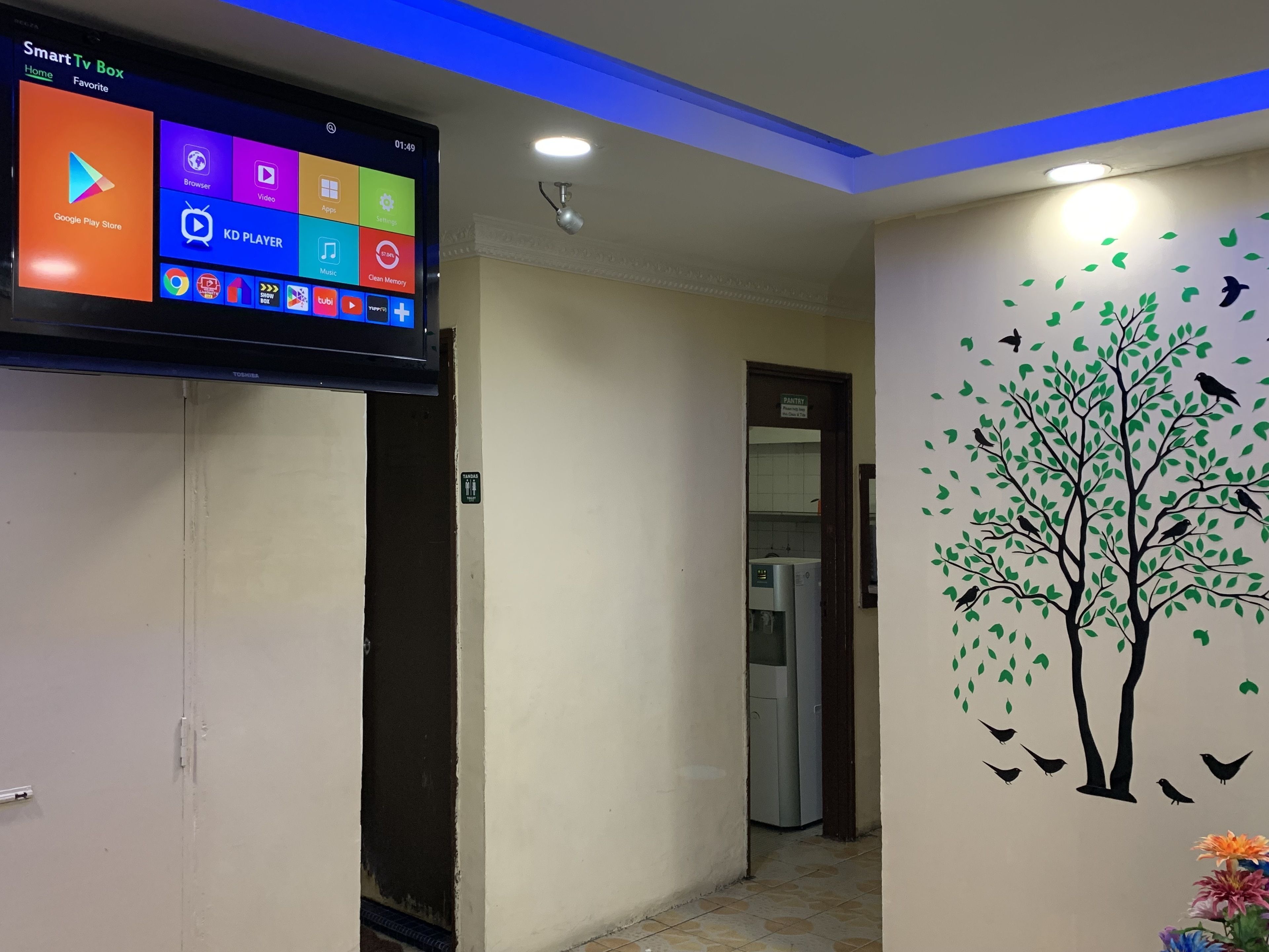 微波爐、電熱水壺