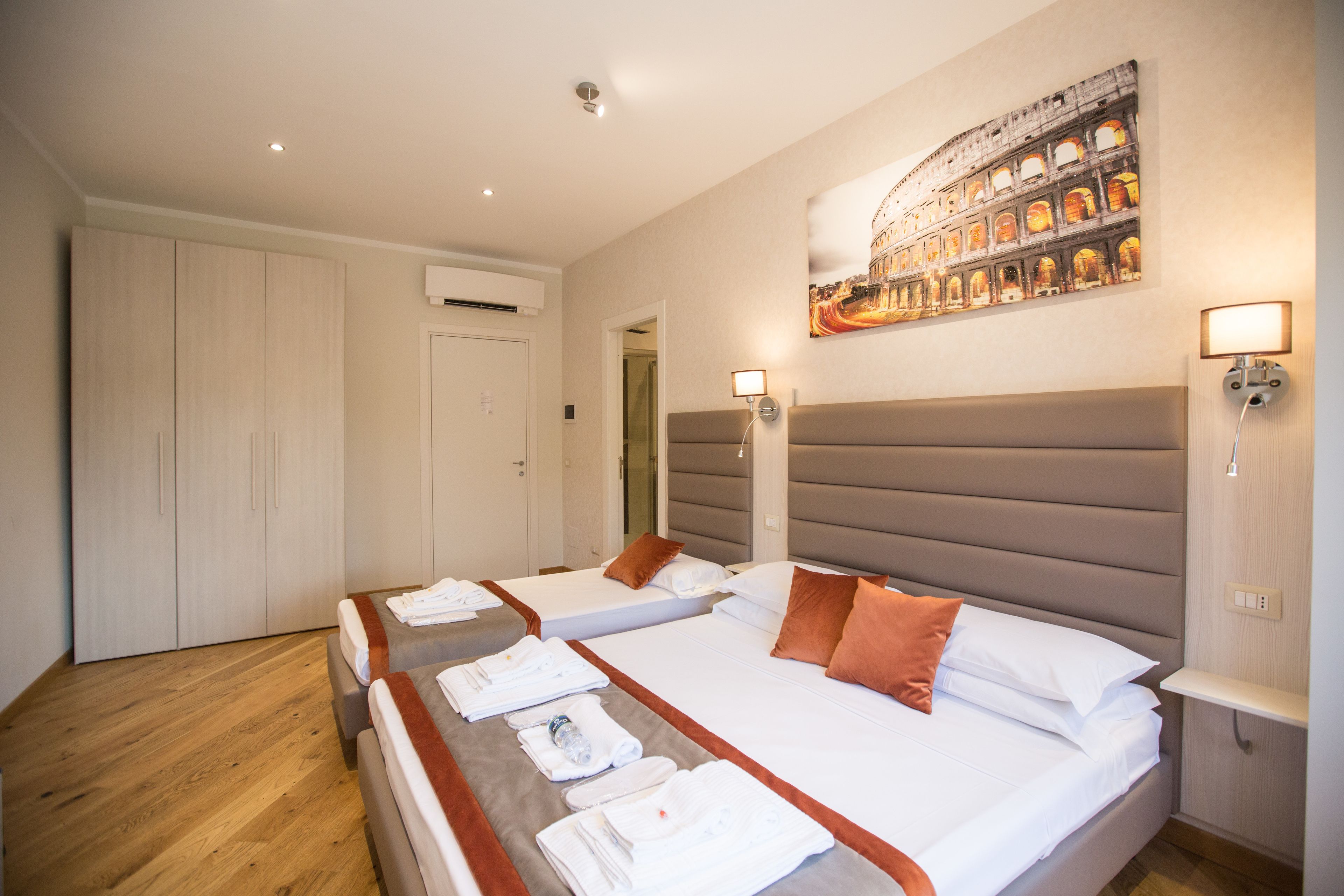 Photo - Vatican City Relais