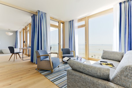 Televisión de pantalla plana. Upstalsboom Wyk auf Föhr