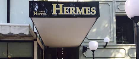 EntrĂ©e de lâhĂ©bergement