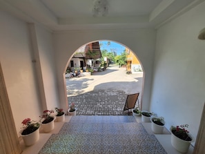 Interior entrance - Pagudpud Rinnovati Beach Resort (Pagudpud)