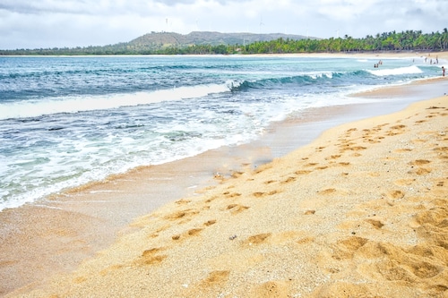 Pagudpud Rinnovati Beach Resort