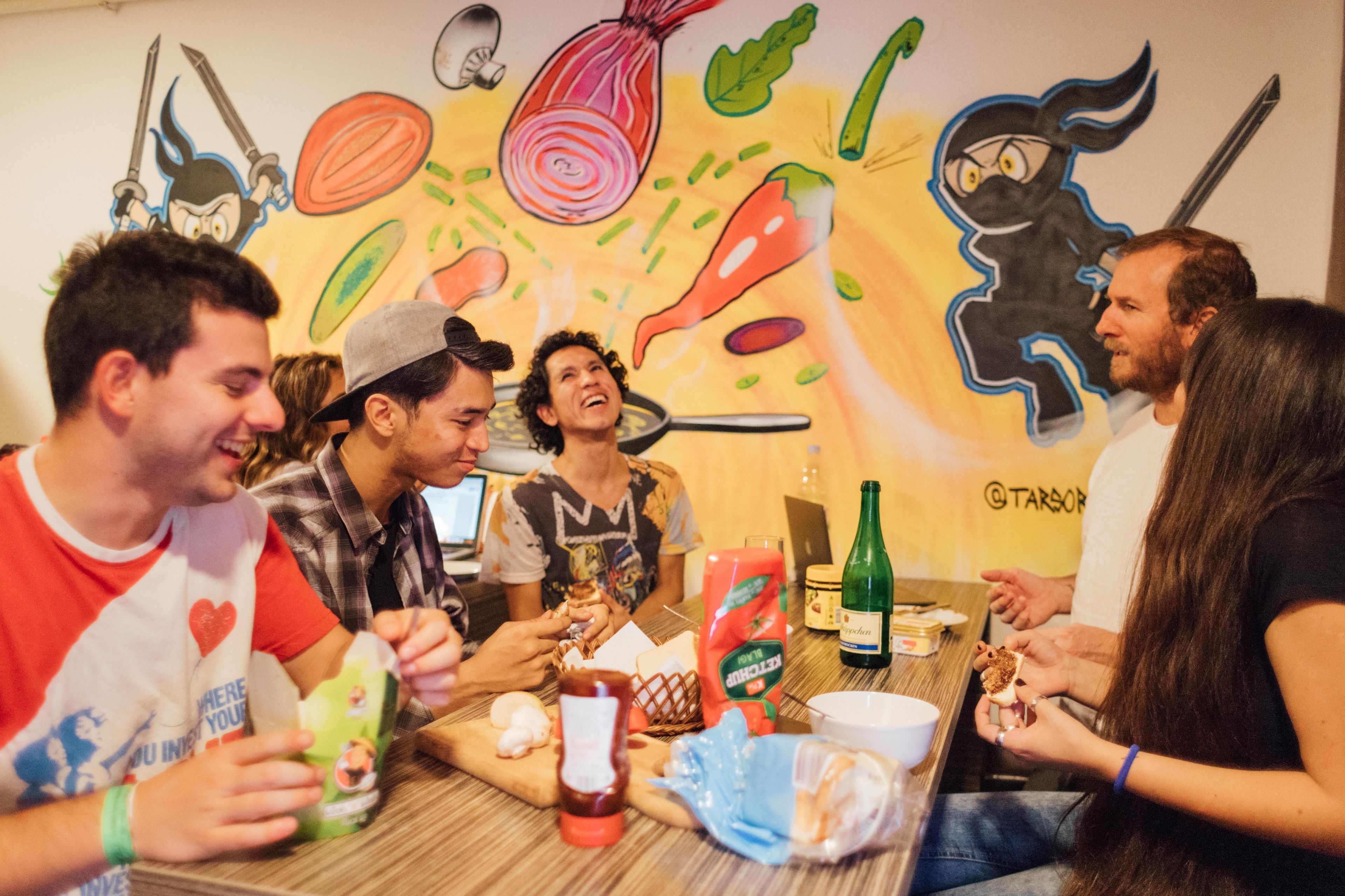 Photo - Whole Wide World Hostel & Bar
