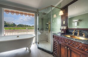 Free toiletries, hair dryer, bathrobes, slippers - Heritage Line Anawrahta Cruise (Mandalay)