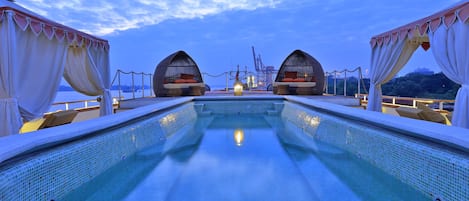 Outdoor pool, a rooftop pool