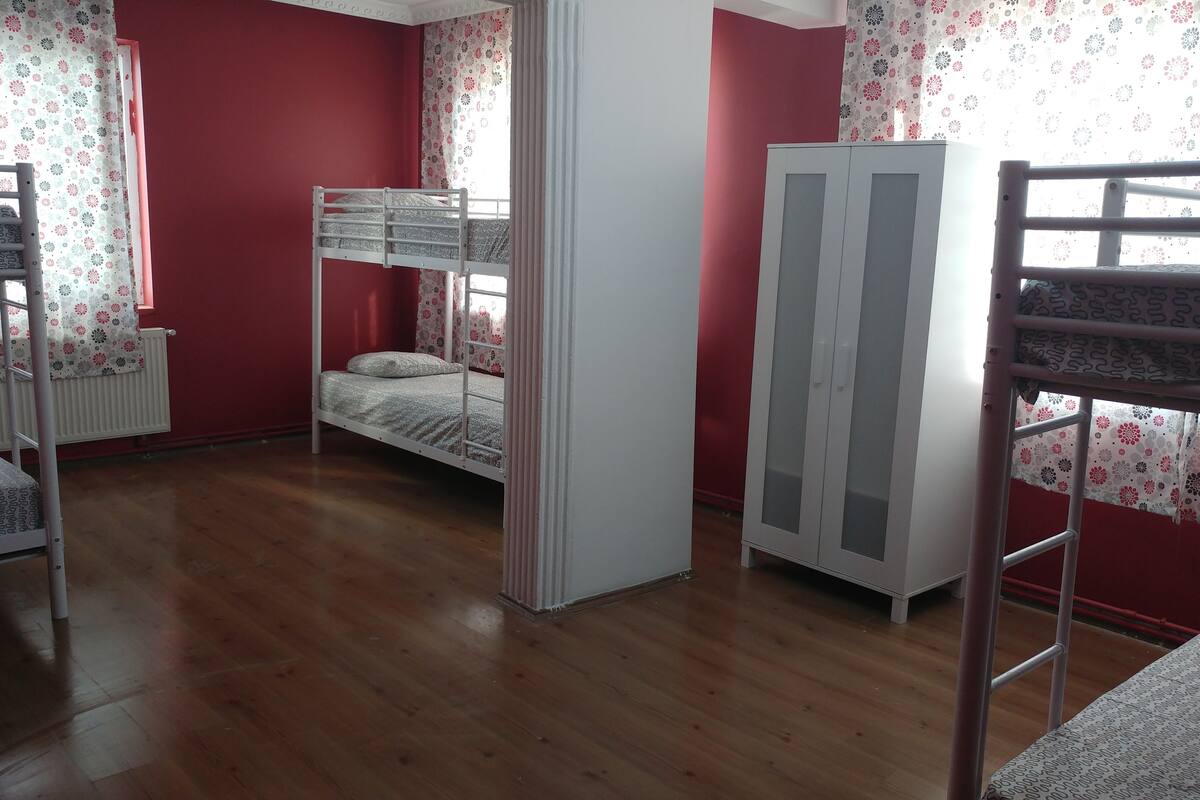 Cofres nos quartos, Wi-Fi de cortesia