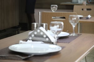 Café da manhã continental grátis todos os dias