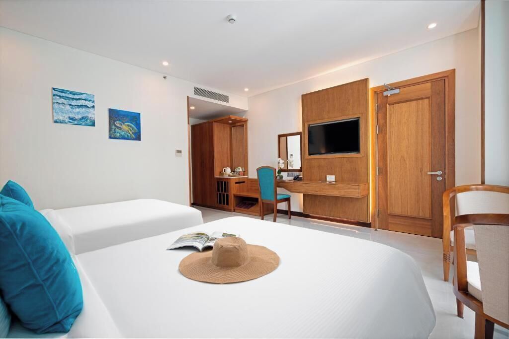 Premium bedding, memory-foam beds, minibar, in-room safe