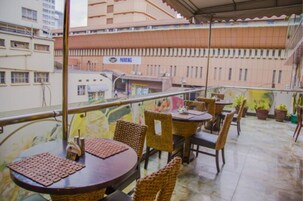 Se sirven desayunos, almuerzos y cenas