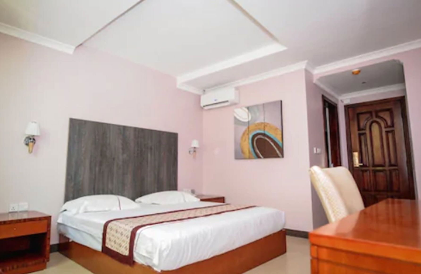 In-room safe, desk, soundproofing, free cribs/infant beds