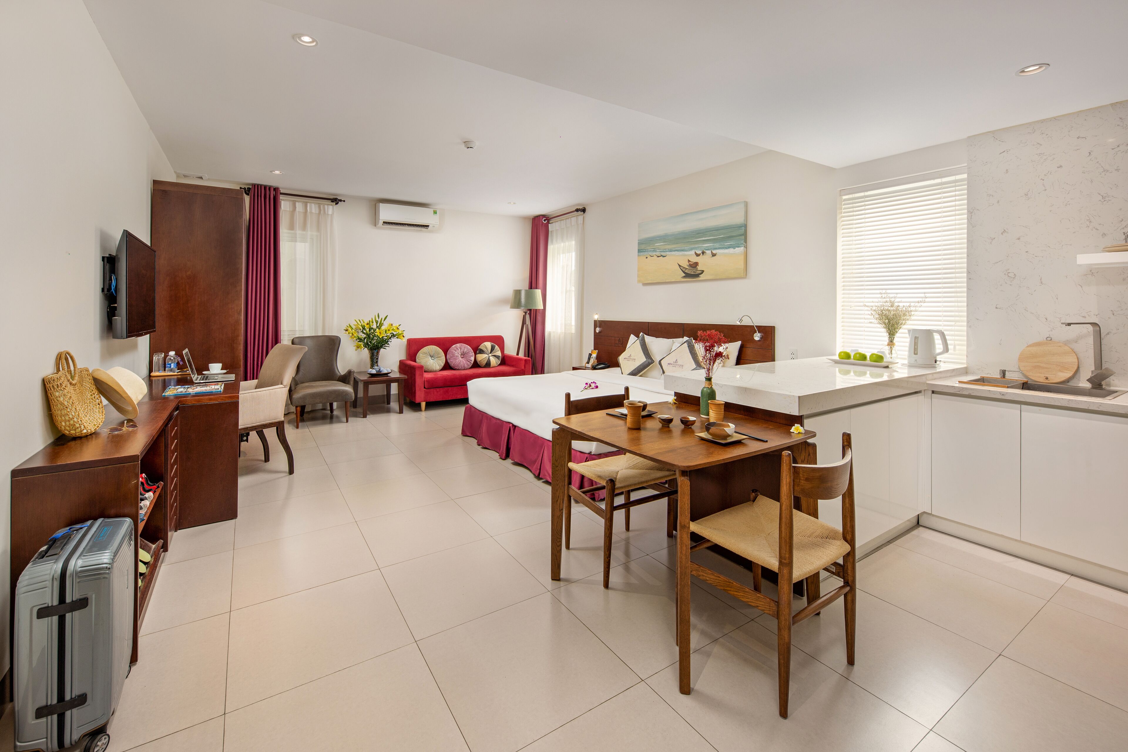 premier apartment, 1 king bed, refrigerator & microwave | view from room