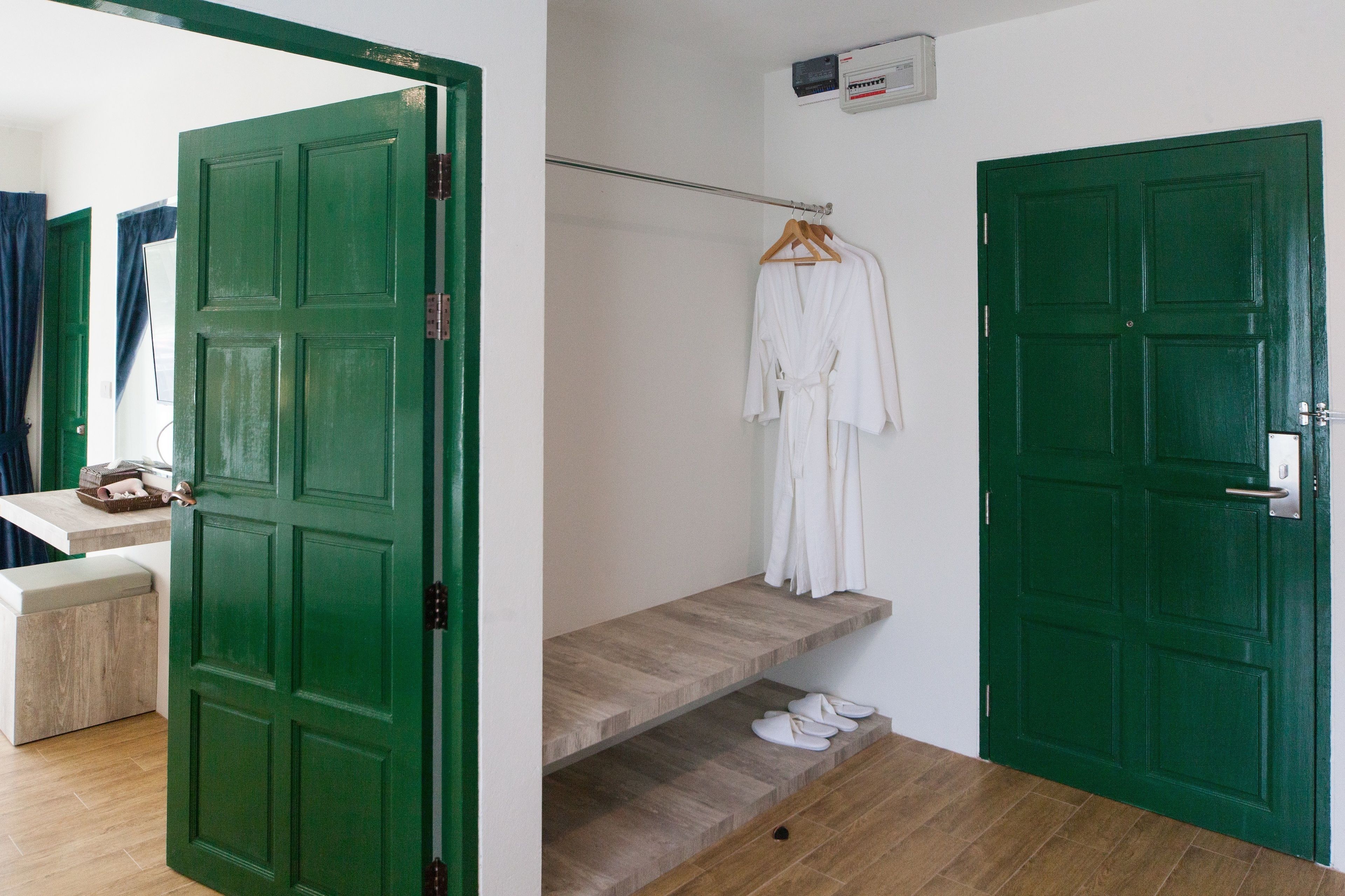 suite | room amenity