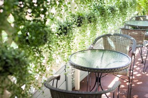 ลานระเบียง/นอกชาน