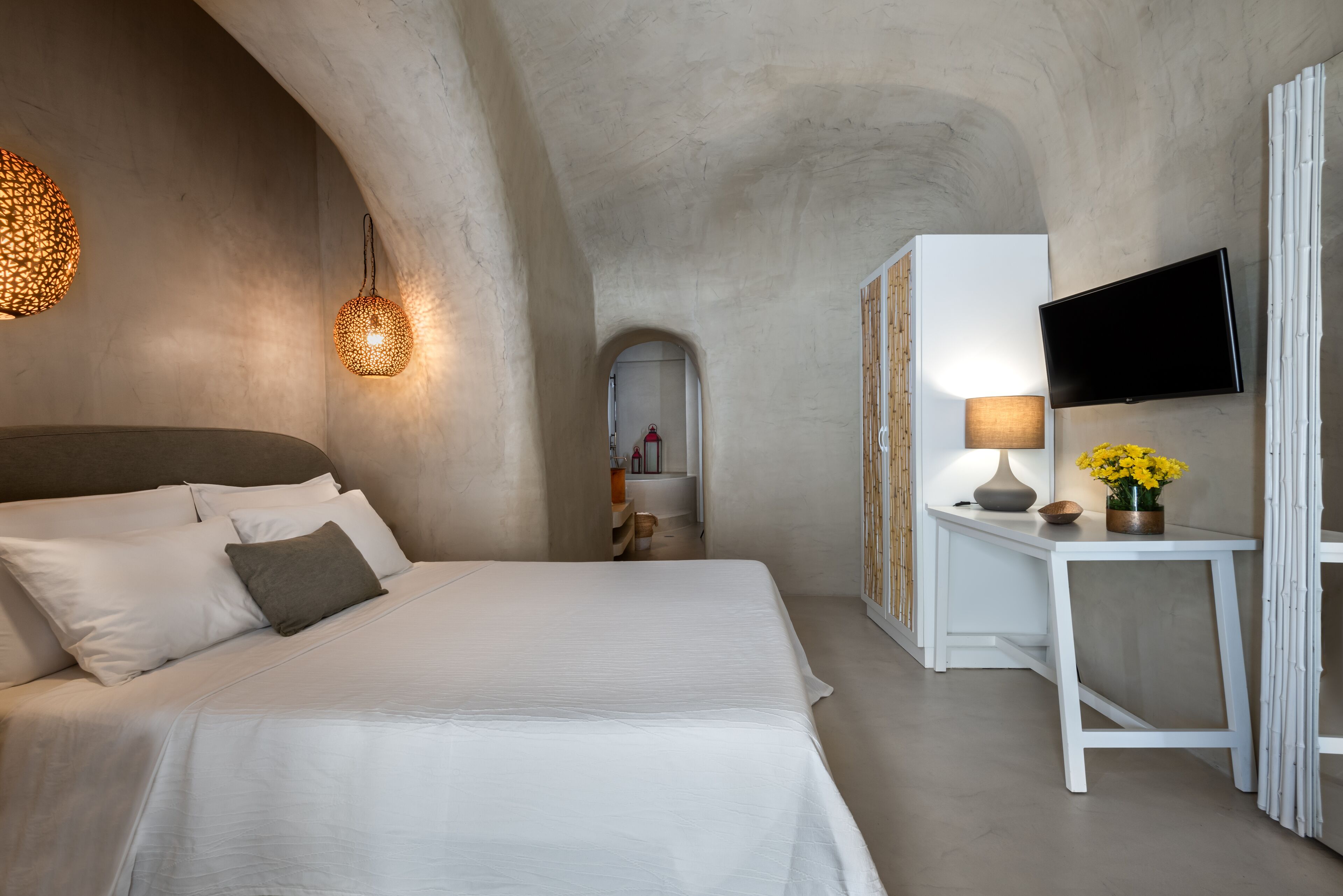 Mythical Blue Luxury Suites Santorini amenities photo 4