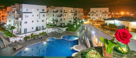 Apartment, Kitchenette | View from room