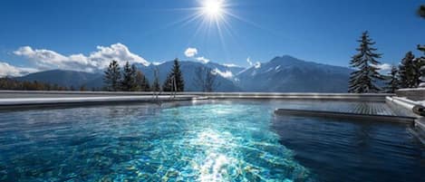 Indoor pool, outdoor pool, pool loungers