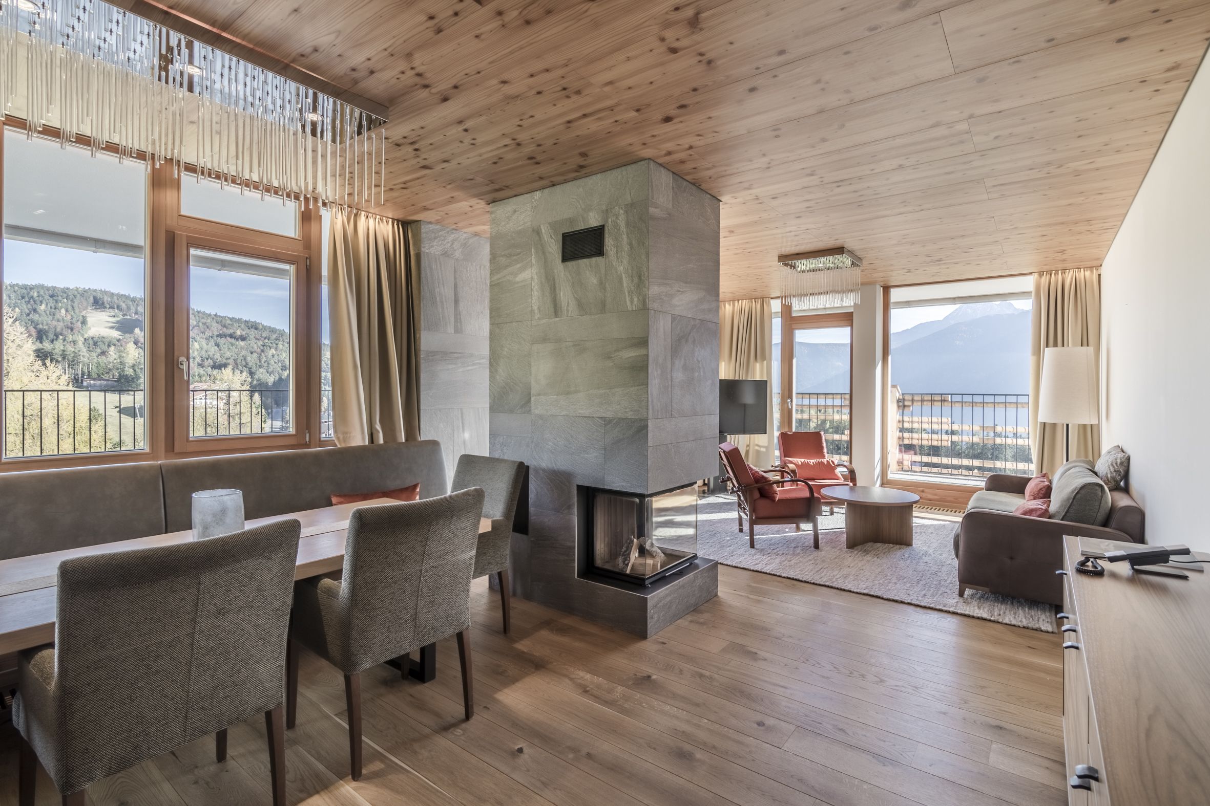 suite (awsome) | living area | flat-screen tv, tablet