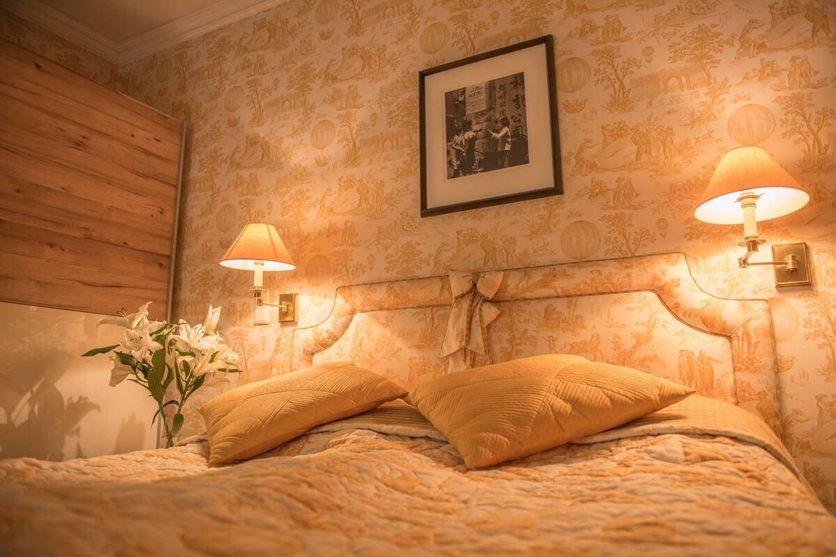 superior apartment, 1 bedroom, accessible, garden area | 1 bedroom, in-room safe, iron/ironing board, free wired internet