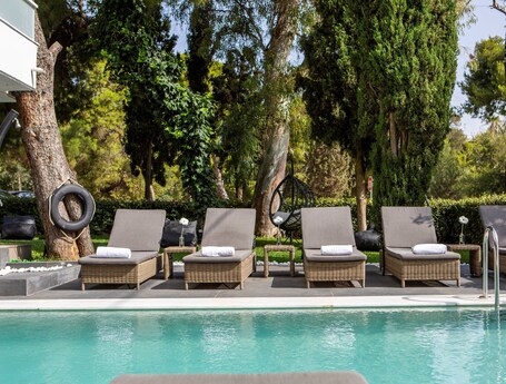 Athenian Riviera Hotel Suites - Image 32