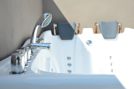 Athenian Riviera Hotel Suites - Image 51